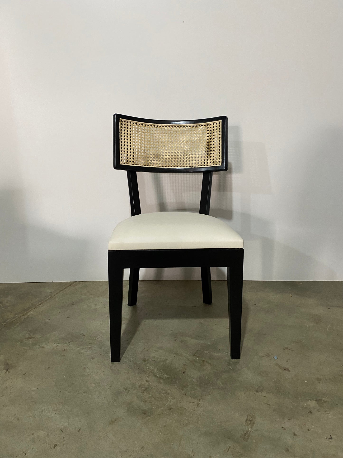 MESA DE COMEDOR PARA 6 SILLAS BIANCA