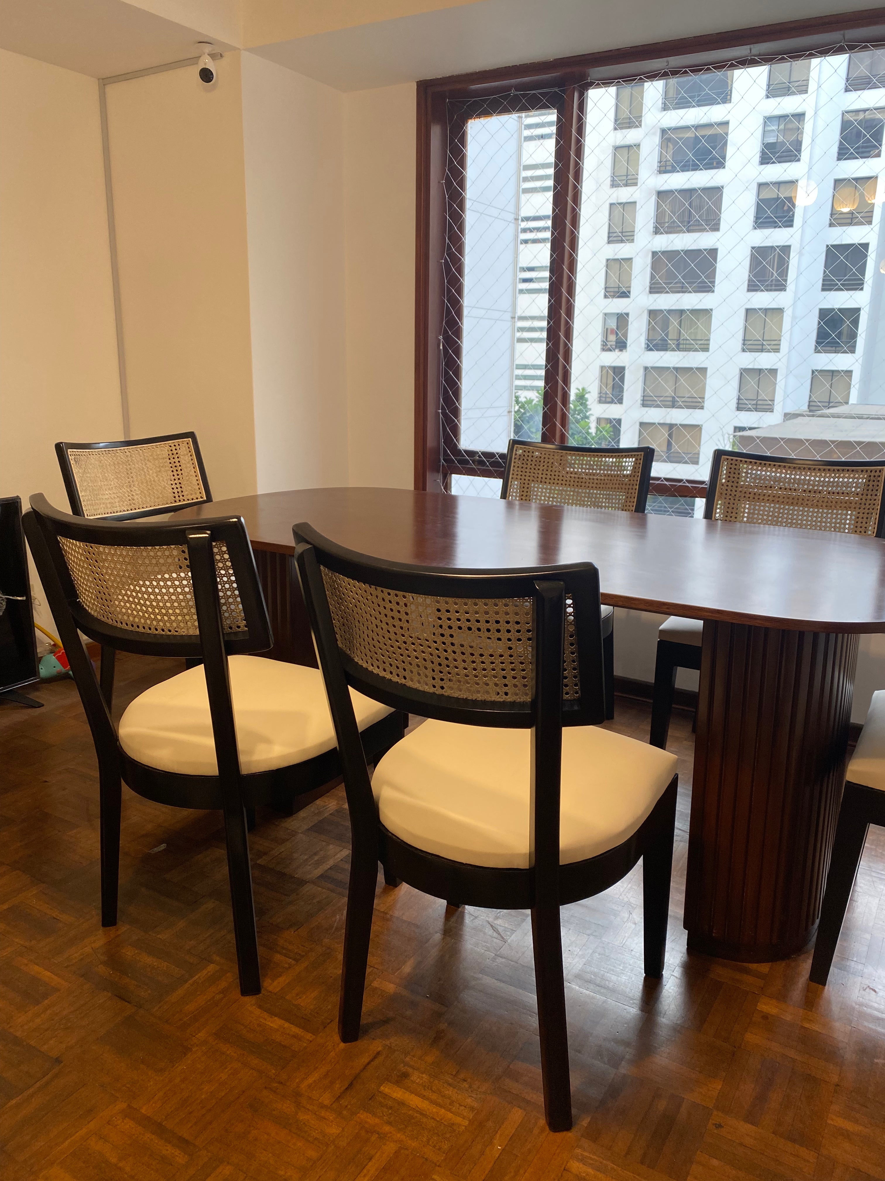 MESA DE COMEDOR PARA 6 SILLAS BIANCA