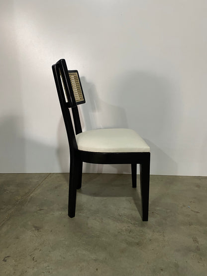 MESA DE COMEDOR PARA 6 SILLAS  BIANCA